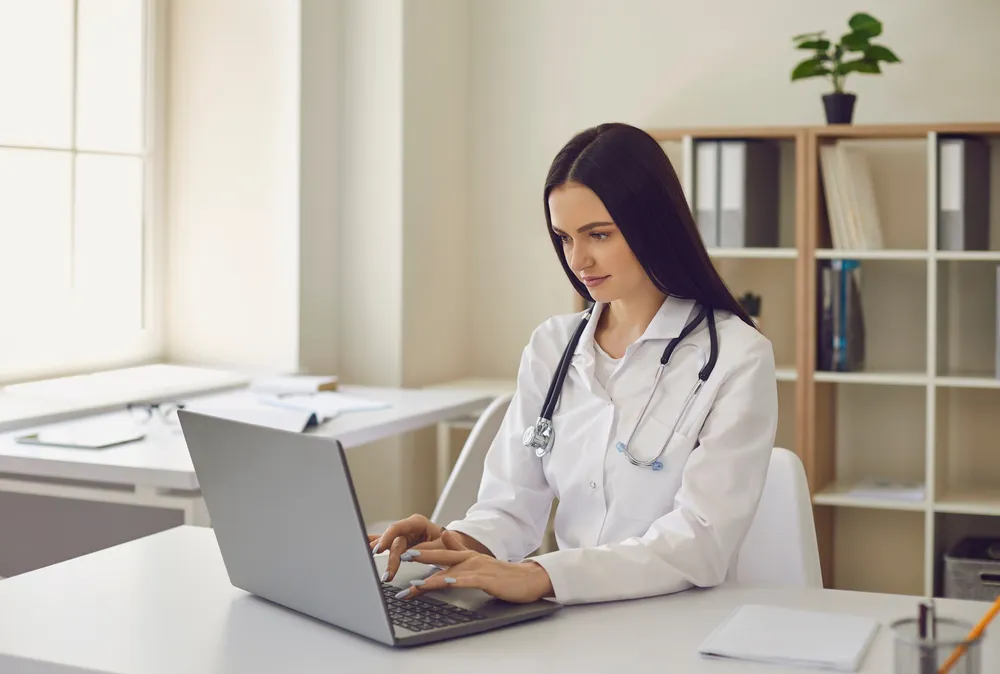 Simplify Practice Management with User-Friendly EHR Software