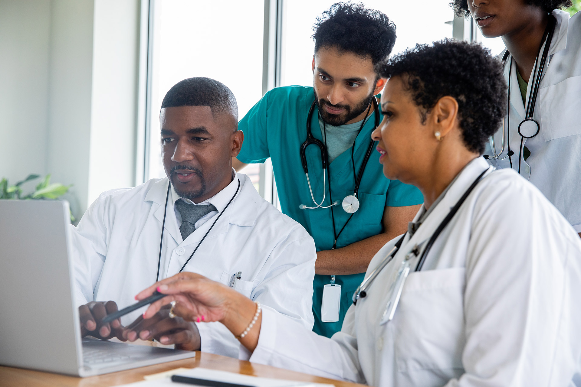 Reducing Risk and Liability in Medical Settings: How an EHR Can Help